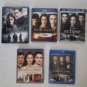 Twilight Series 5 Bluray & DVD Movies Twilight, New Moon, Eclipse, Breaking Dawn